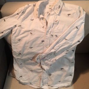 Boys shark gap button down